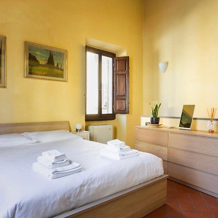피렌체 Cozy Classic Italian House Near Santa Croce, On The Lungarno 아파트 외부 사진